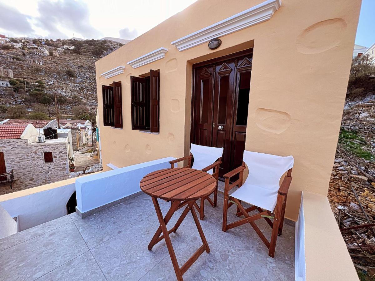 Pavlos House Сими Екстериор снимка